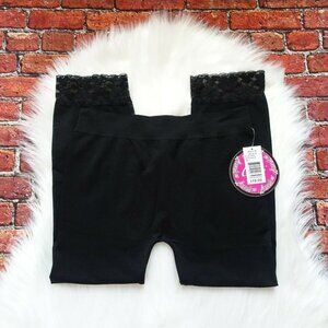 Clearance!💎5/$25  Say What? Girl's Lace Capri Stretch L